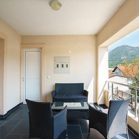 Apartments Lora Bar Extérieur photo