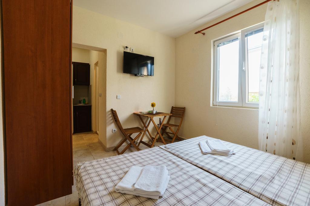 Apartments Lora Bar Extérieur photo