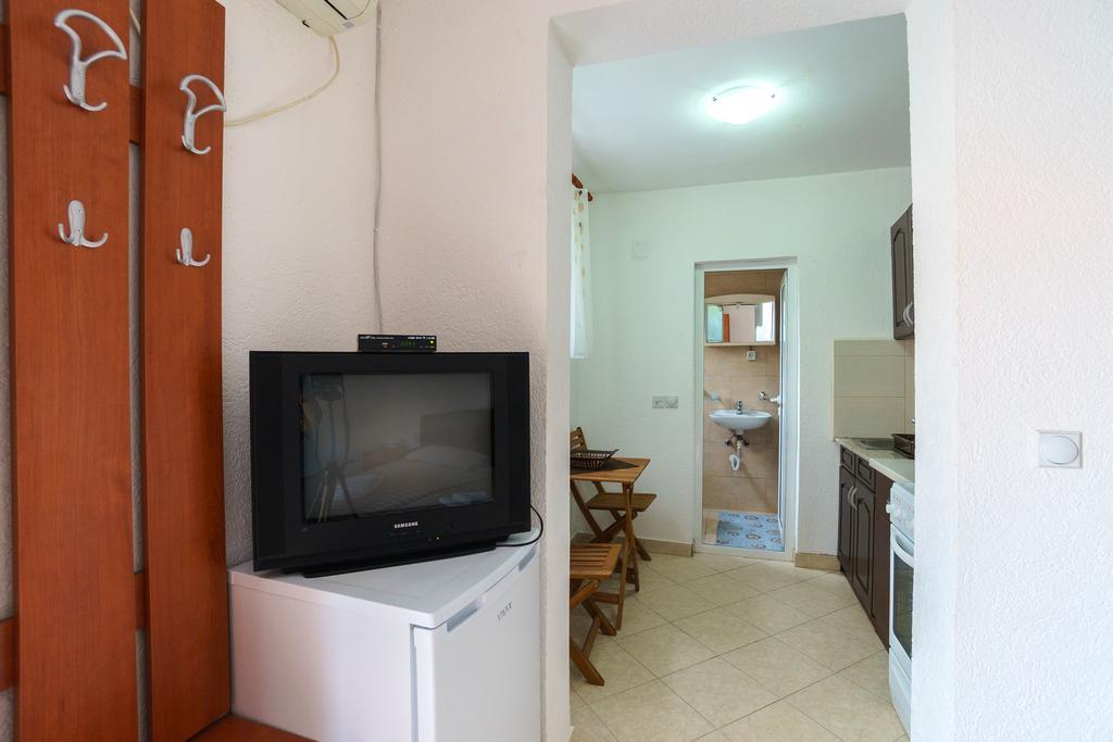 Apartments Lora Bar Extérieur photo