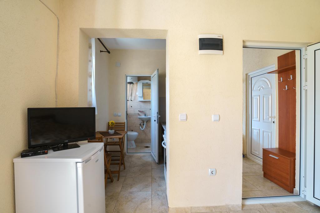 Apartments Lora Bar Extérieur photo
