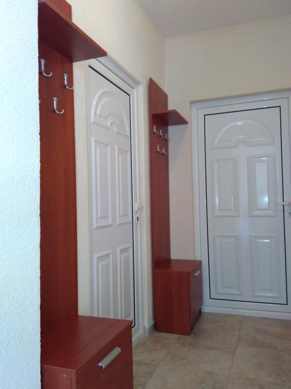 Apartments Lora Bar Extérieur photo