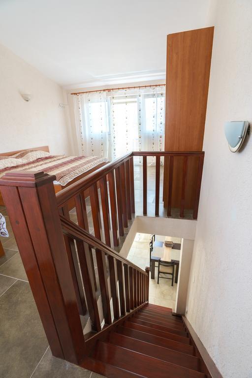 Apartments Lora Bar Extérieur photo