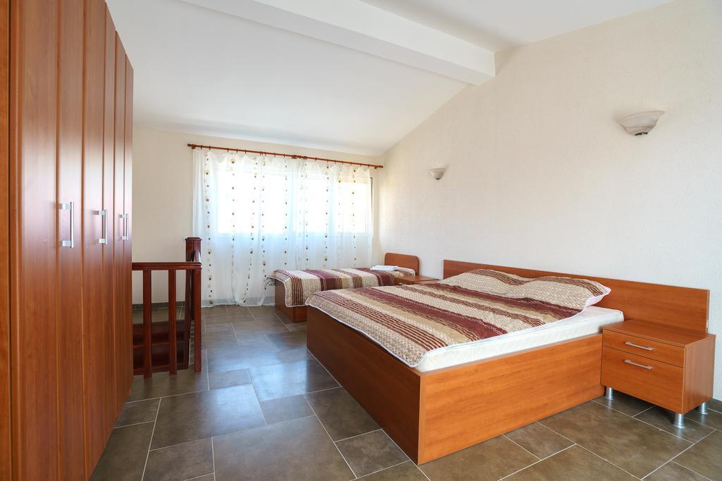 Apartments Lora Bar Extérieur photo