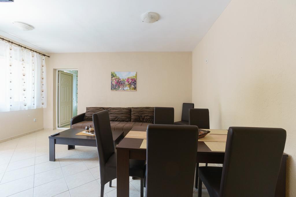 Apartments Lora Bar Extérieur photo