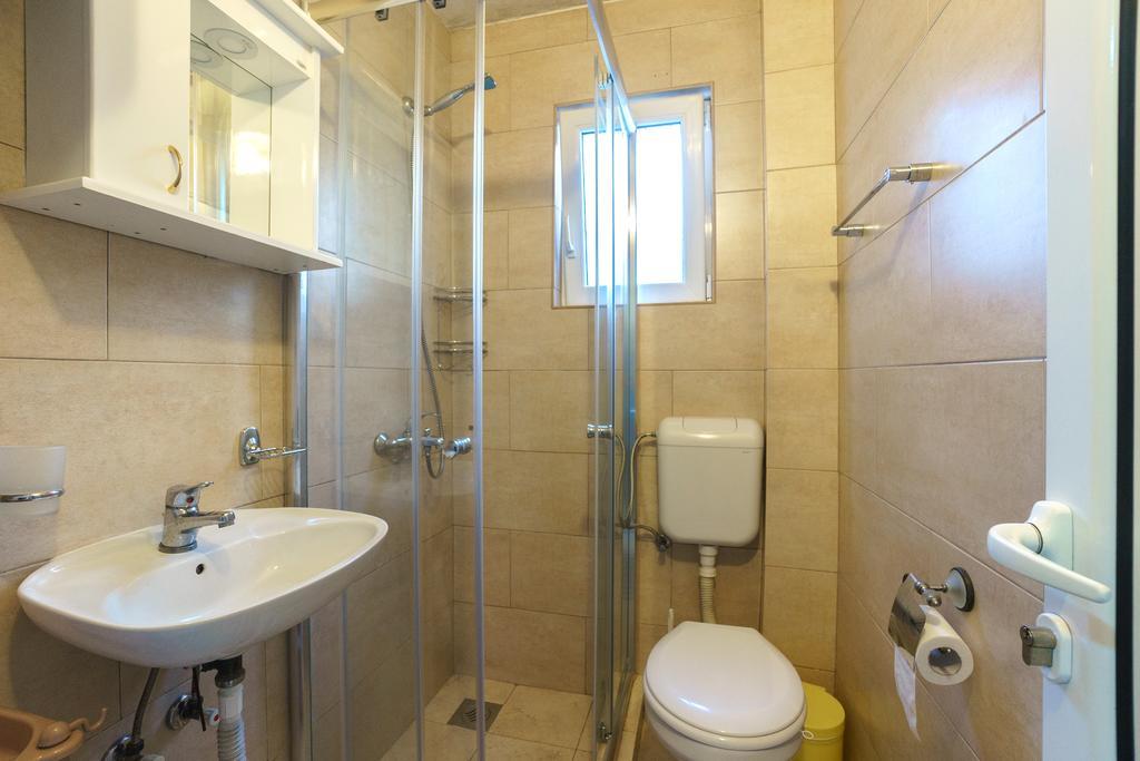 Apartments Lora Bar Extérieur photo